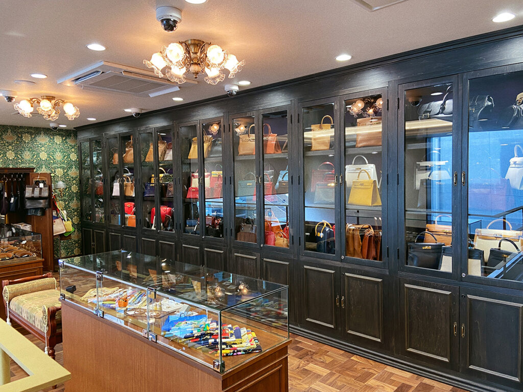 2/7 表参道にVINTAGE QOO TOKYOの新店舗がオープン！ – 株式会社エイト