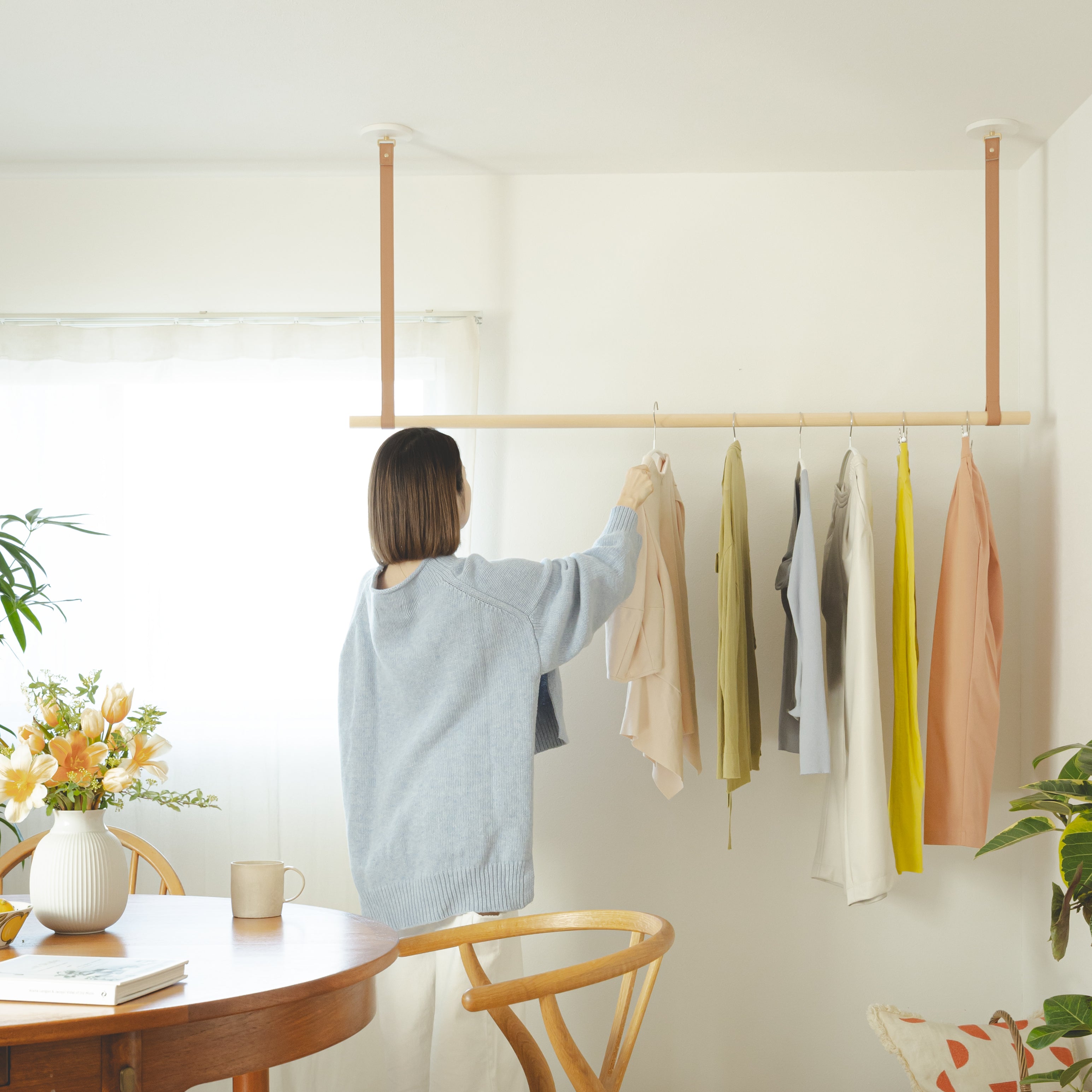 室内天吊り洗濯物干しツール｜8LOOP