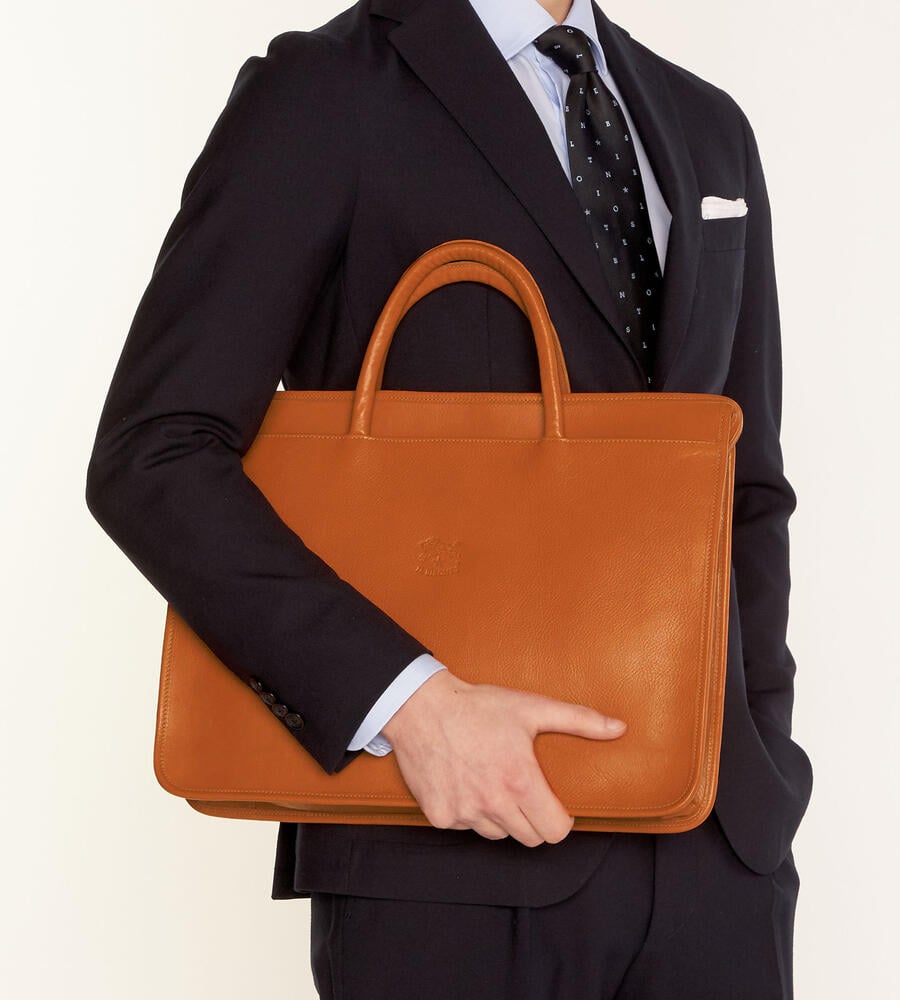 ビジネスバッグ｜トート・ハンドバッグ｜IL BISONTE(イルビゾンテ
