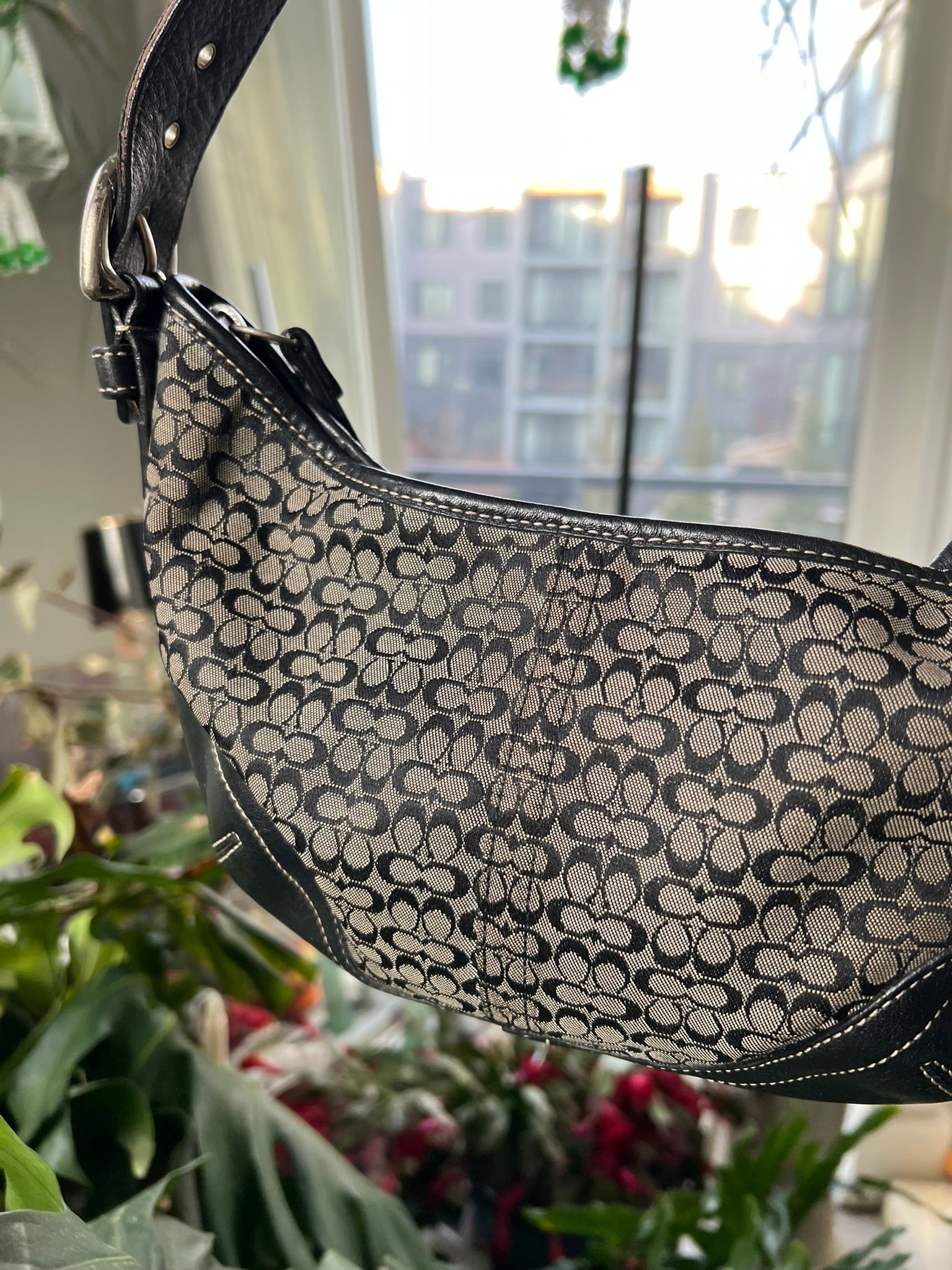 Vintage 2004 Coach Signature Soho Black Monogram Bag – Elektra Vintage