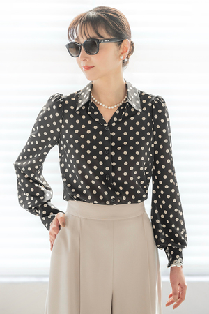DAISY LIN(デイジーリン)｜Blouse “Dots Lady”/ブラック×ベージュ の