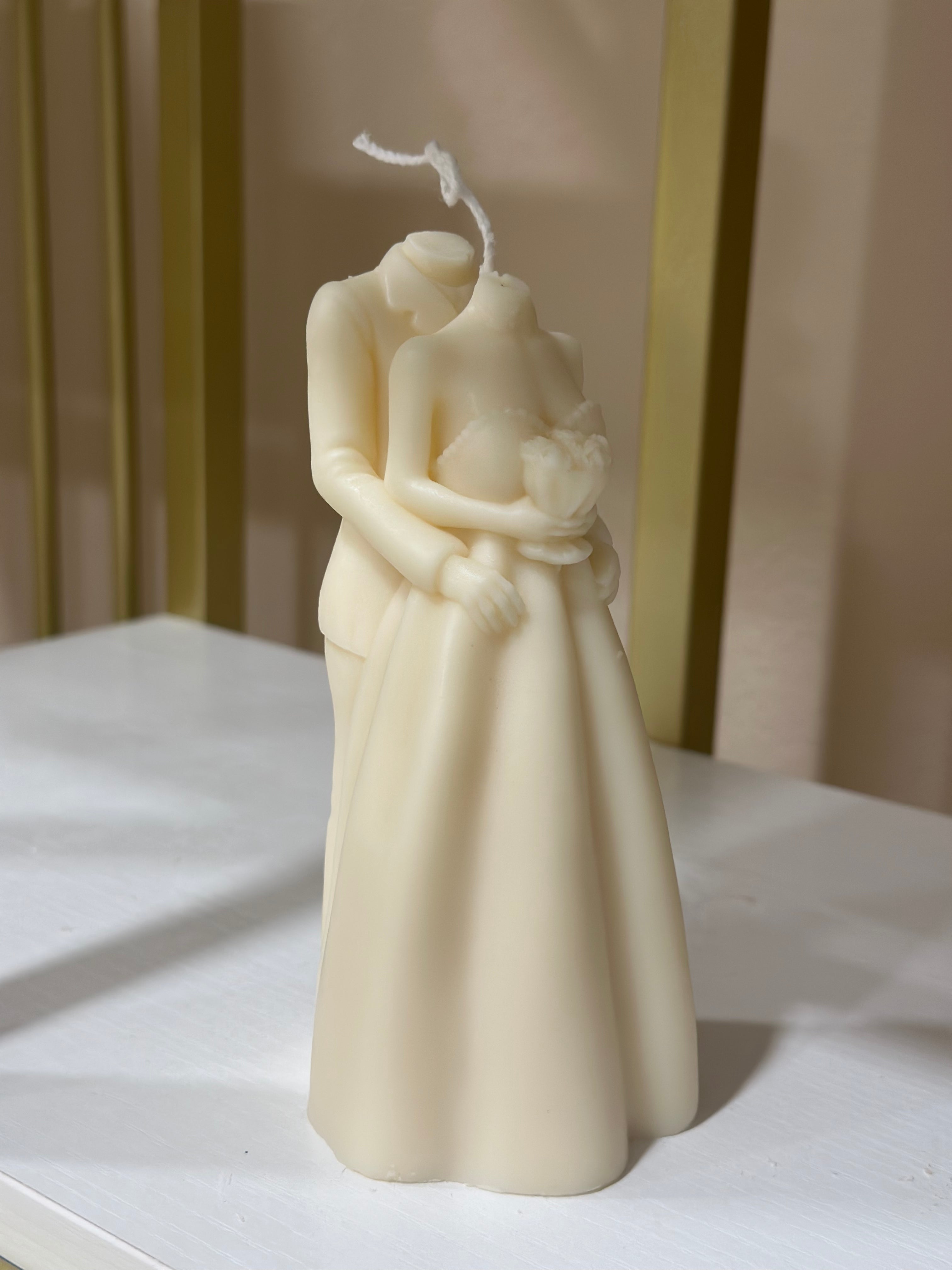 Bride and Groom Candle – Elvida Candles