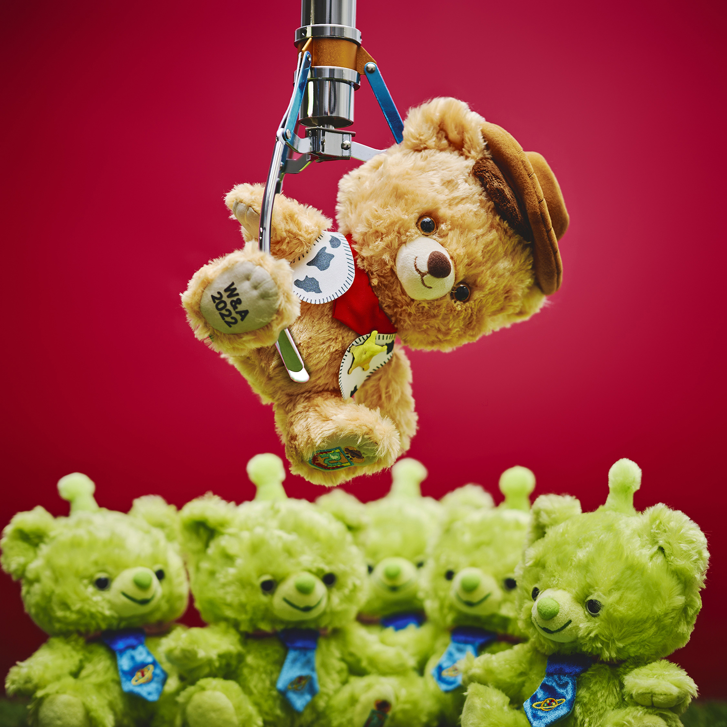 トイ・ストーリー」シリーズ第2弾！バズ・ライトイヤー、リトル