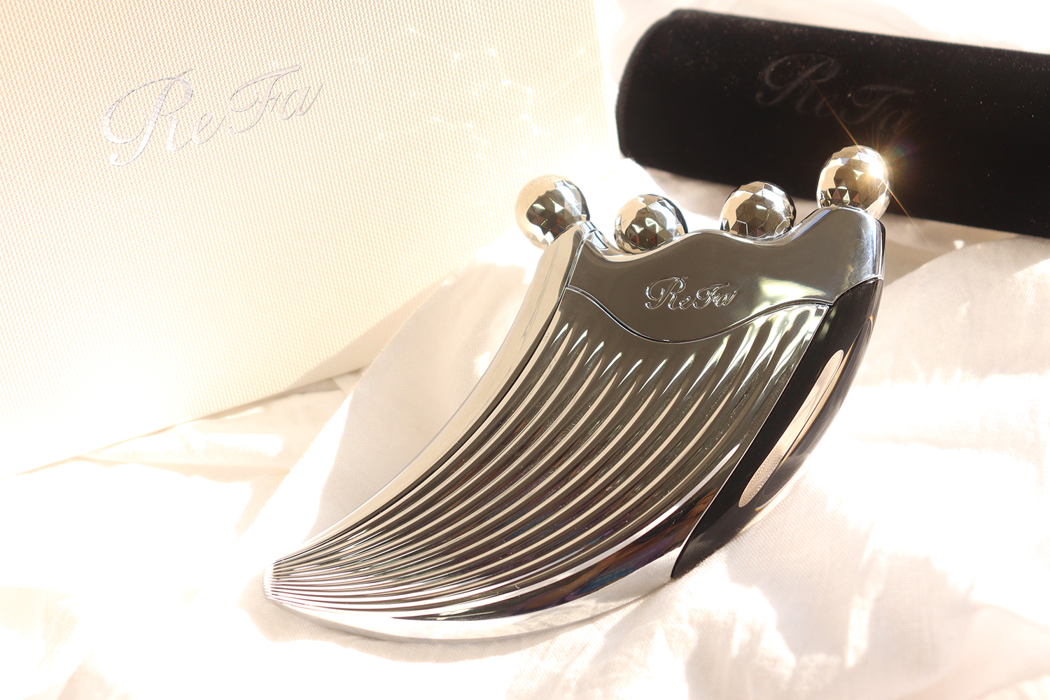 ReFa(リファ)人気の美容カッサ「ReFa 4 CAXA RAY(リファフォーカッサ