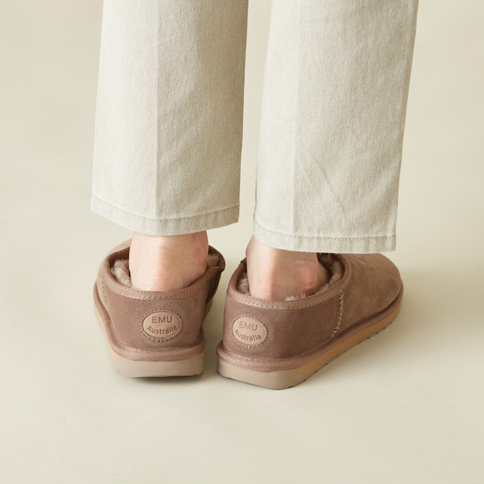 エミューemu未使用ムートンブーツ24（7）スティンガーミニMUSHROOM EMU