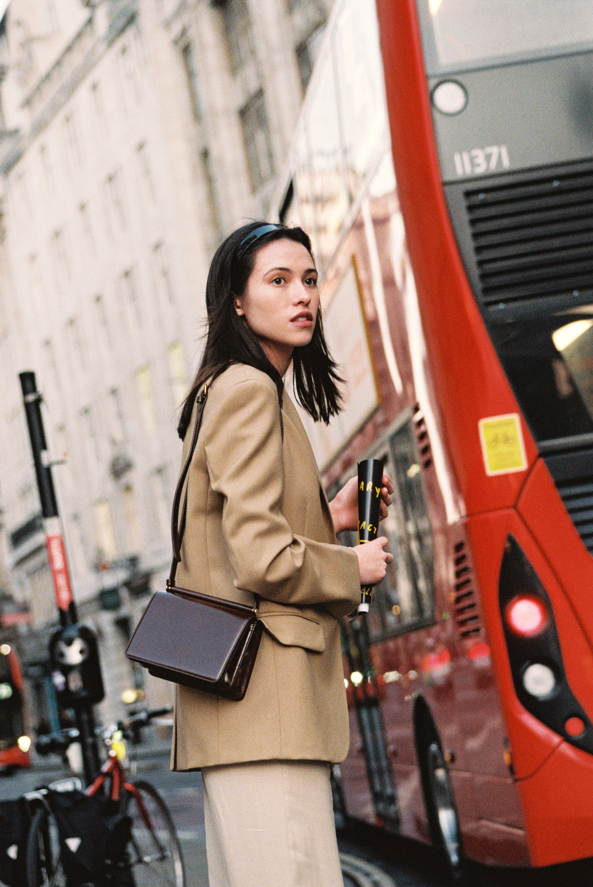 SAC PAUMELLE MINI BROWN – TOUT Y EST EN