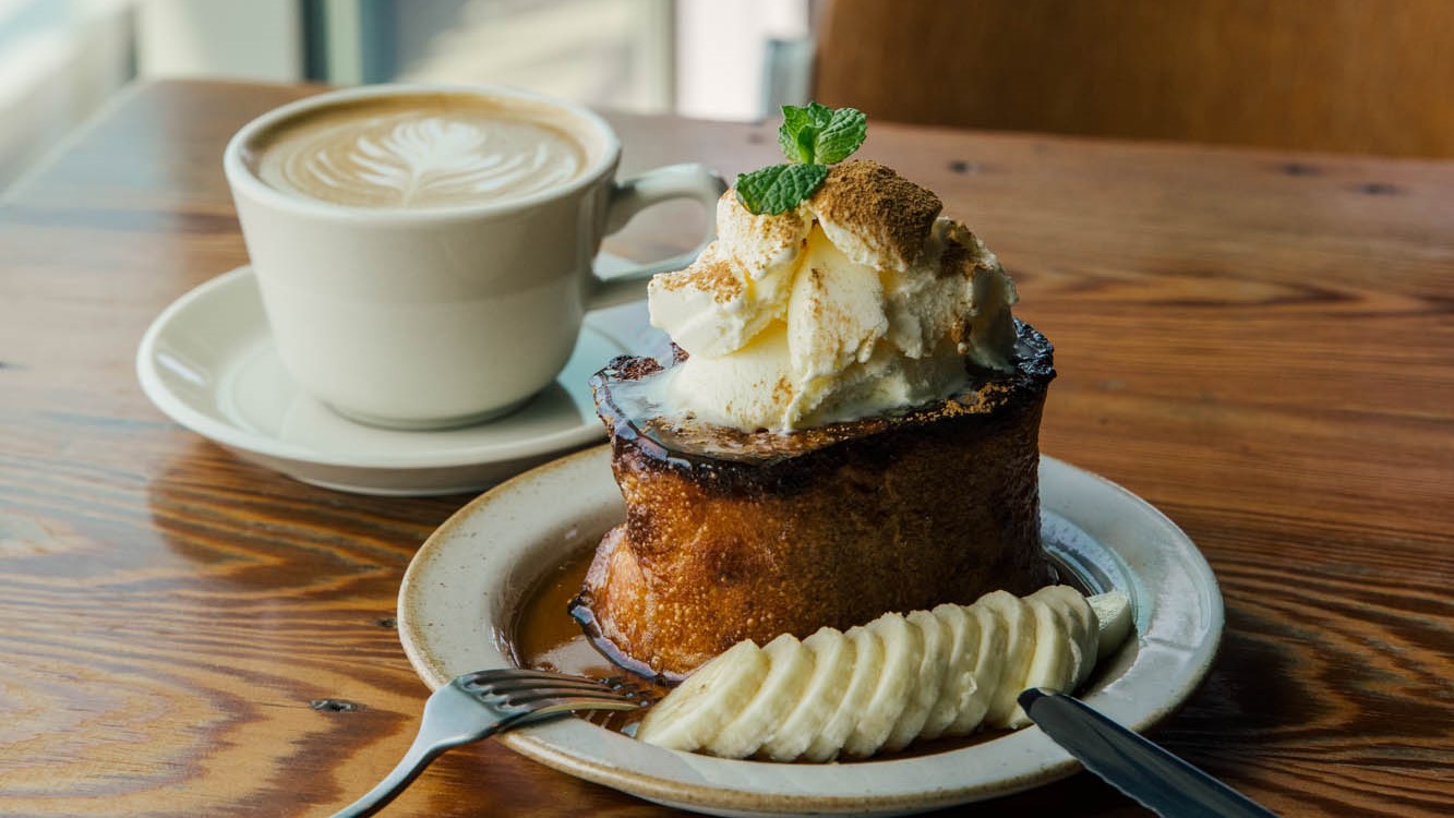 DoubleDoors NAVY|スポット情報｜江の島・鎌倉ナビ｜江ノ島と鎌倉の