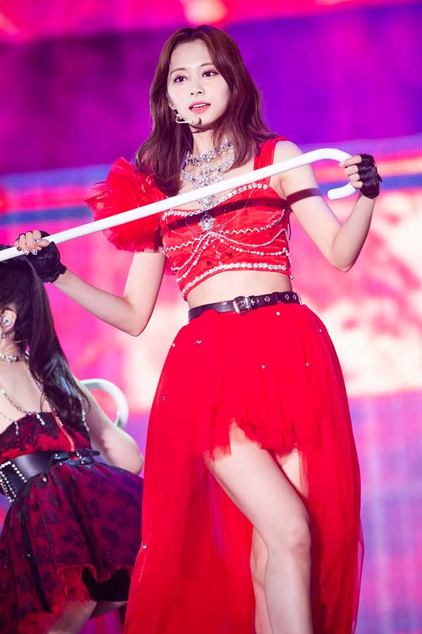 詳報】TWICE、日本公演最終日 メンバー大粒の涙 ツウィ「立たせてくれ