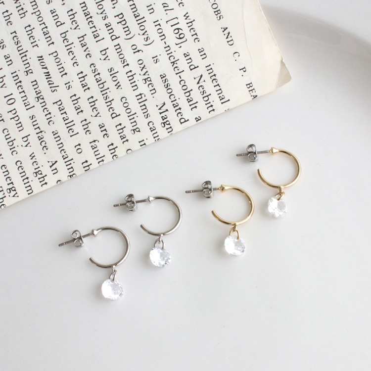 P-1126) 1粒ストーンチタンピアス / キュービックジルコニア | ビーズ