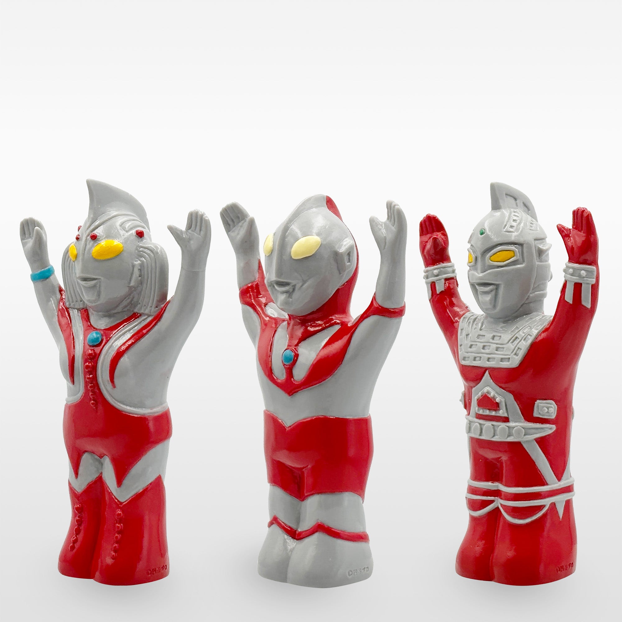 ウルトラマンシリーズセット1【ウルトラマン（Aタイプ）、ニセ