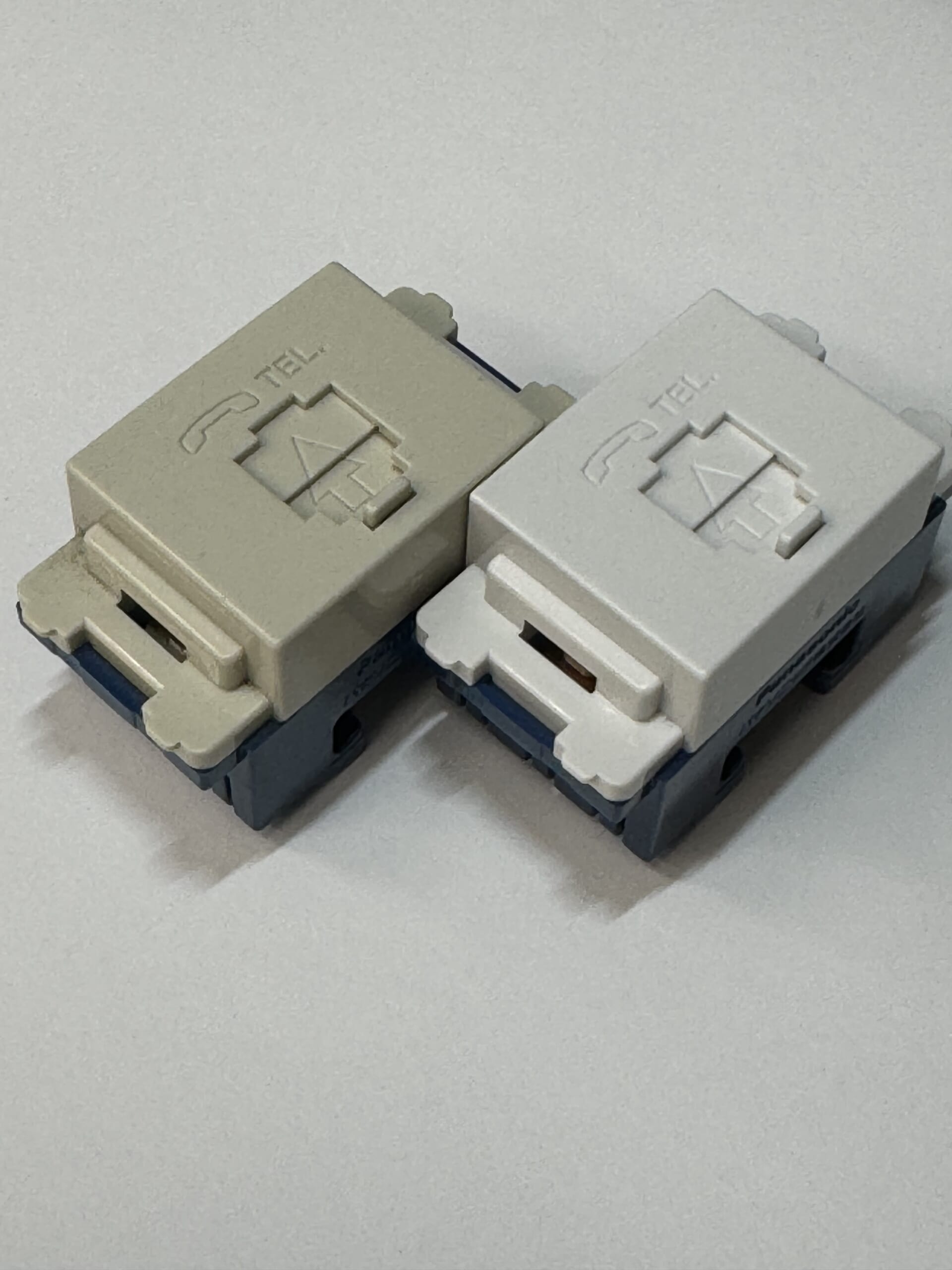 ﾊﾟﾅｿﾆｯｸ ﾌﾙｶﾗｰ 埋込ﾃﾚﾎﾝﾓｼﾞｭﾗｼﾞｬｯｸ(ﾌﾙ端子)6極 2心 WNT15629 WNT15629W