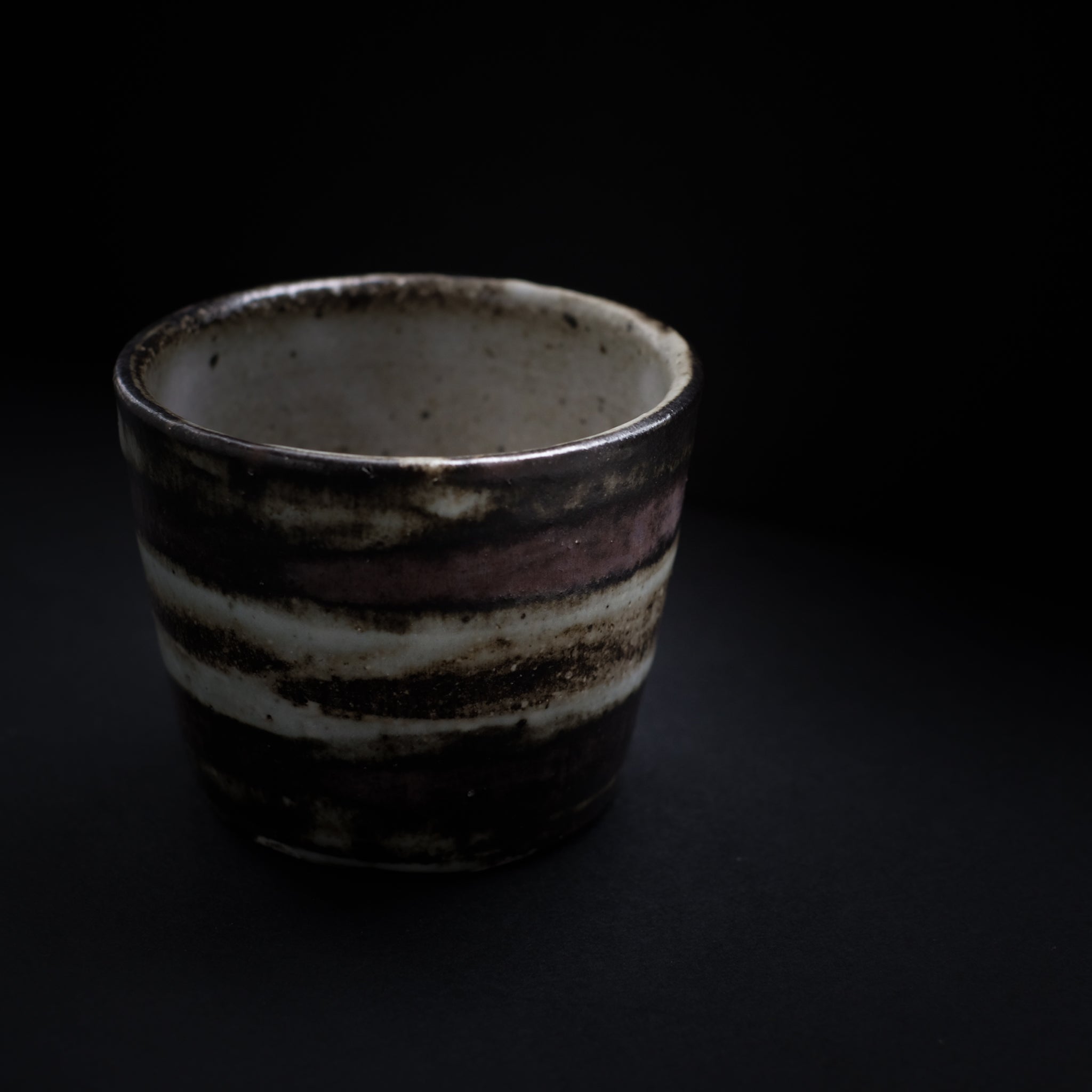 小野哲平 鉄化粧 猪口 大 (φ9cm) Teppei Ono Cup (φ9cm) – essence kyoto