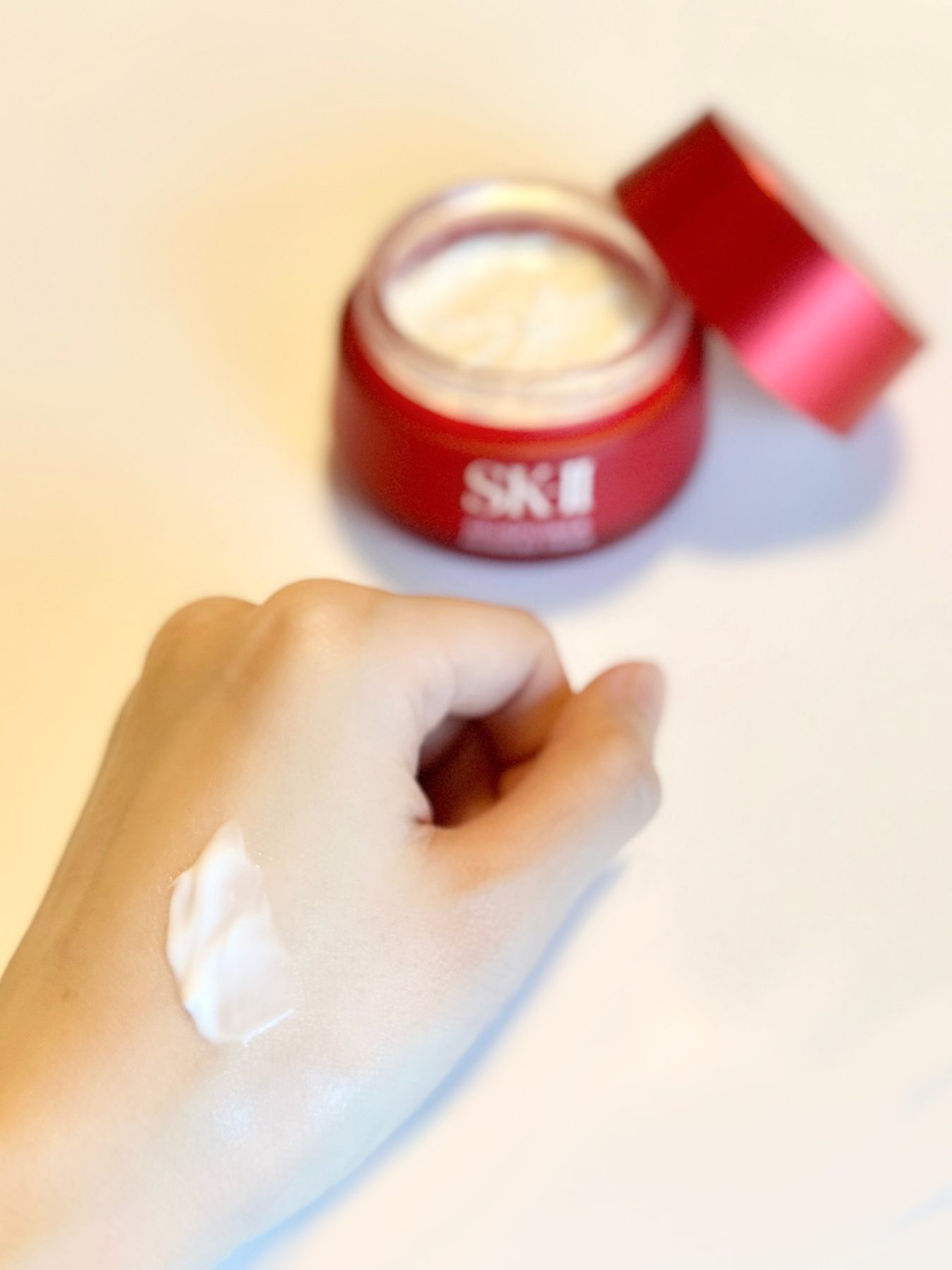 メインを飾る人気クリームに着目。【SK-II】の『クリスマスコフレ24年