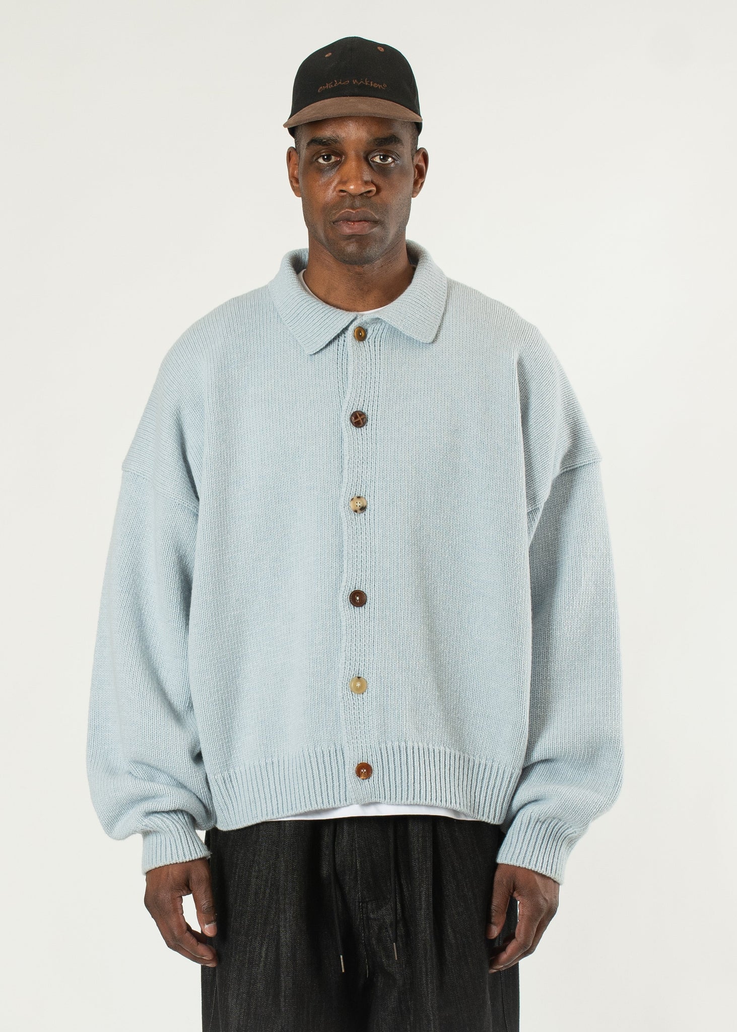 Mismatch Button Cardigan – Estudio Niksen