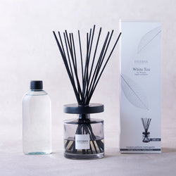 ホワイトティー by ウェスティン コラタンブーケディフューザー – ESTEBAN