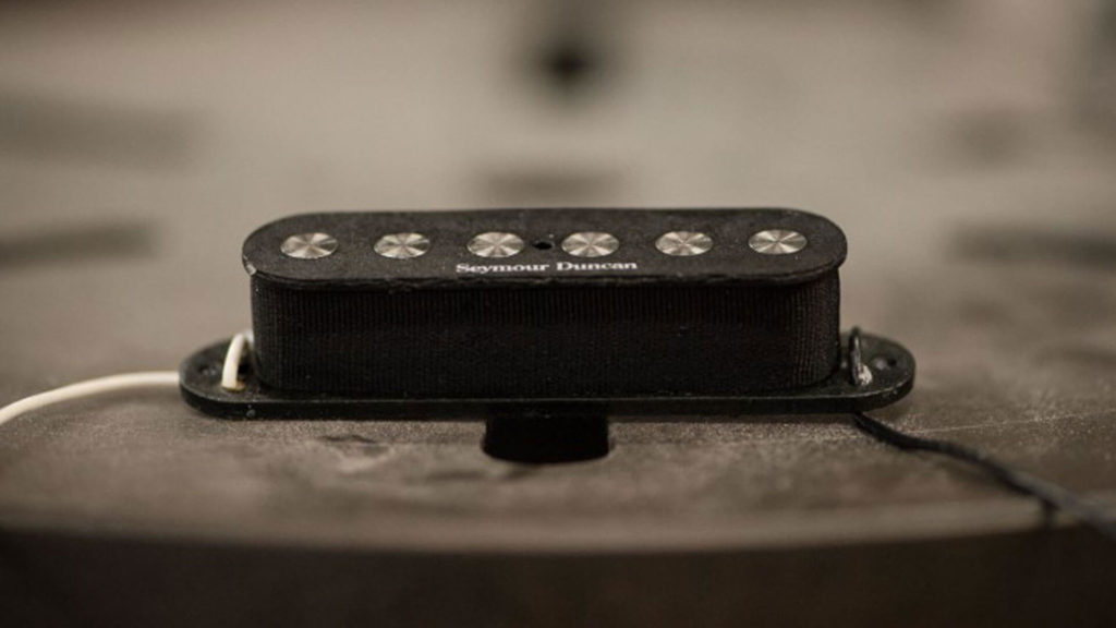 Quarter Pound™ Flat Strat | SEYMOUR DUNCAN