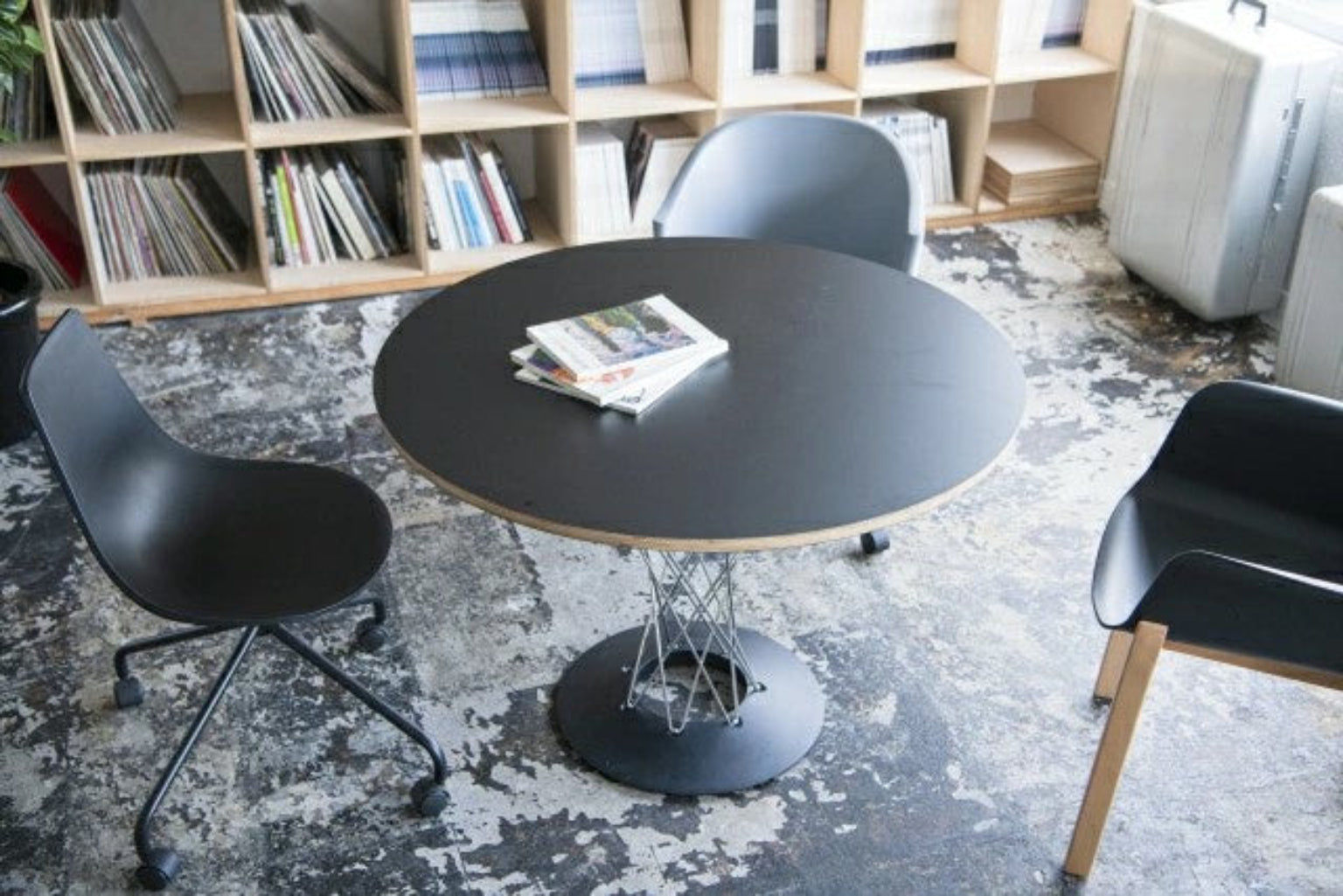 サイクロンテーブル