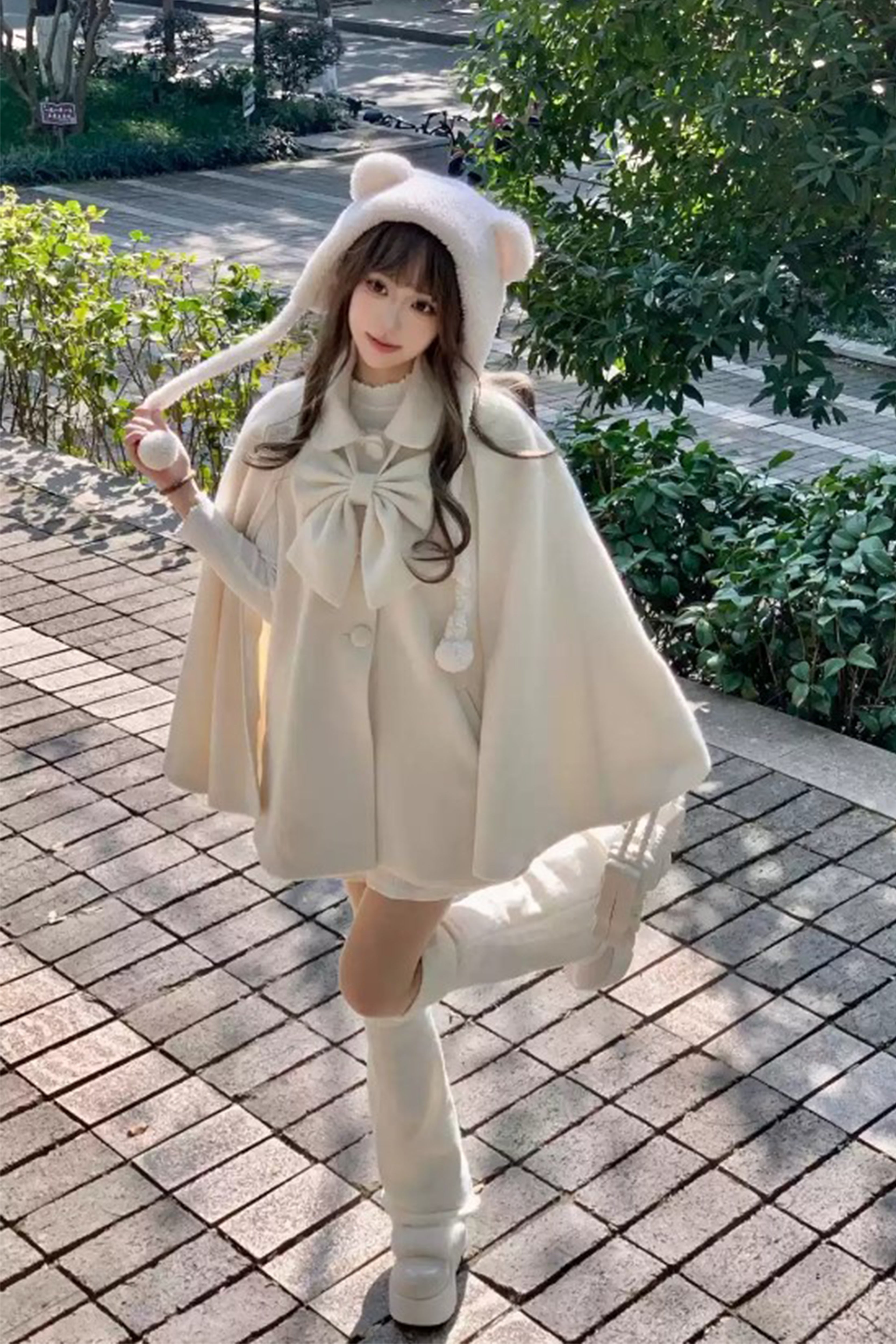 3つボタンケープ風コート【Dream Lolita】 – Epetice