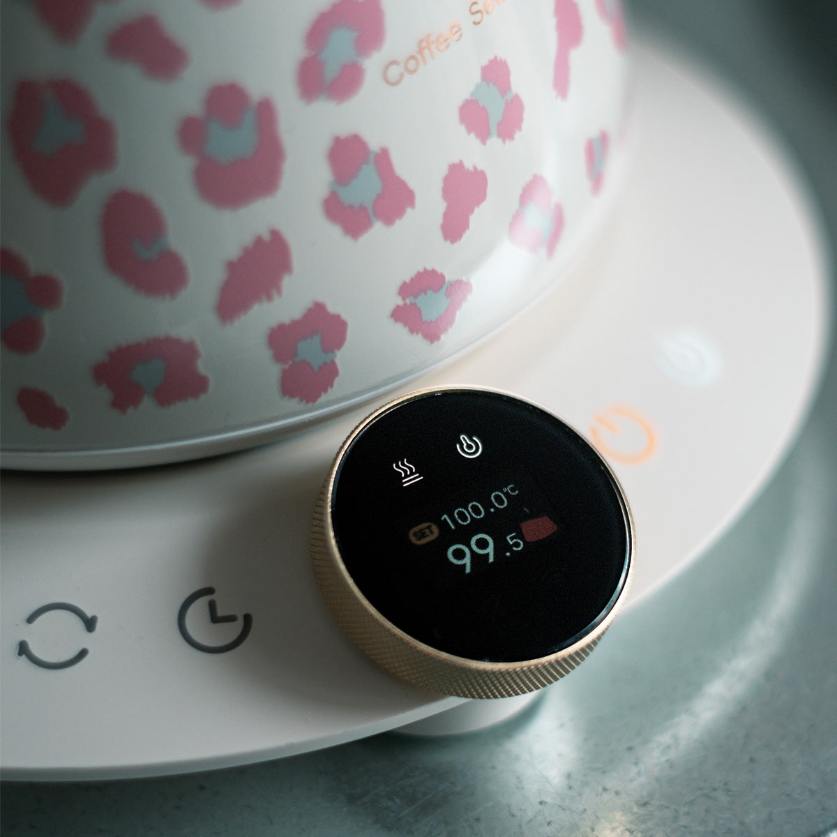 ドリップケトル LUX900｜プレミアムモデル・900ml大容量