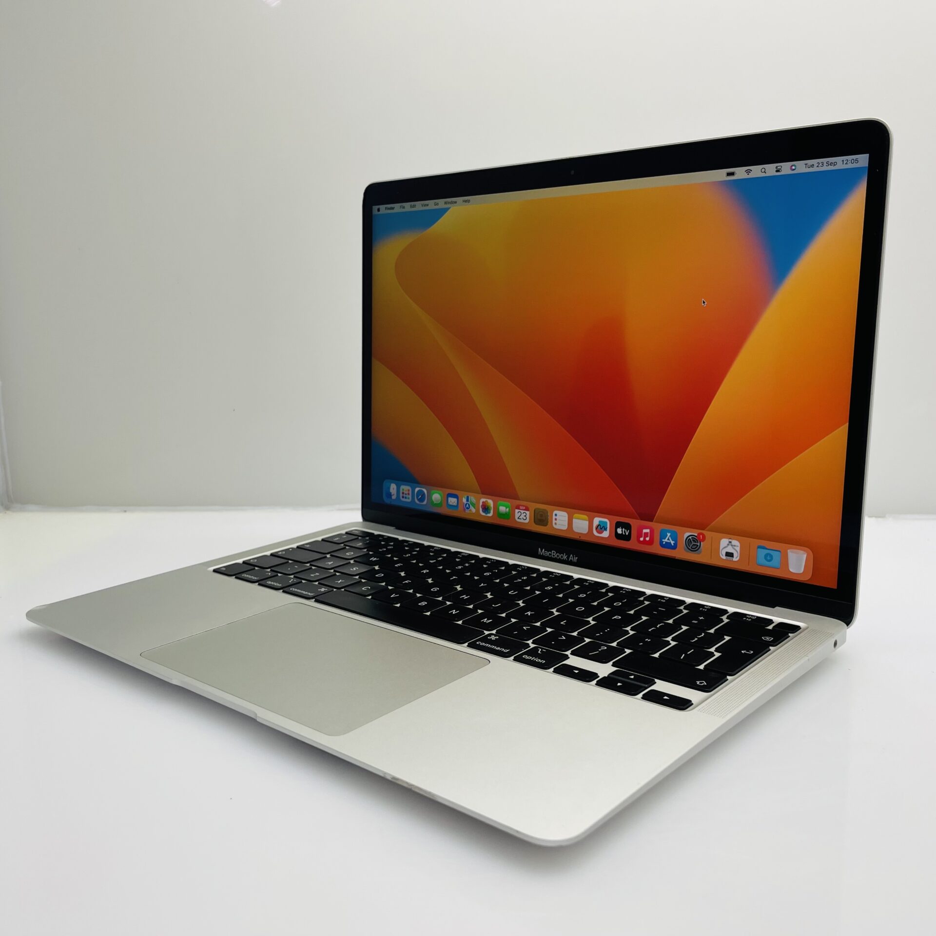 Buy Used Apple MacBook Air 13-Inch “Core i3” 1.1 GHz (Scissor