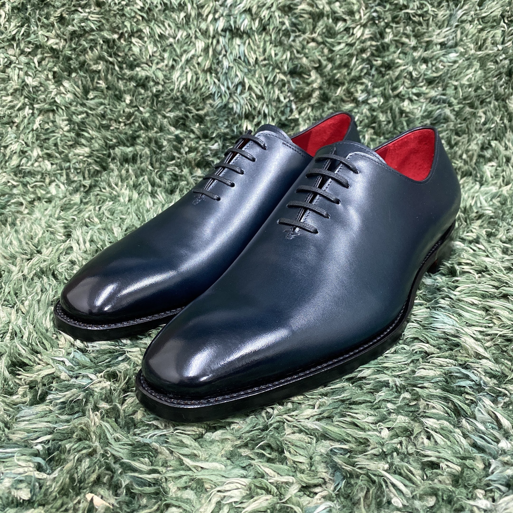 ホールカット_グッドイヤーウェルト製法 - 自由な靴で自由に生きる