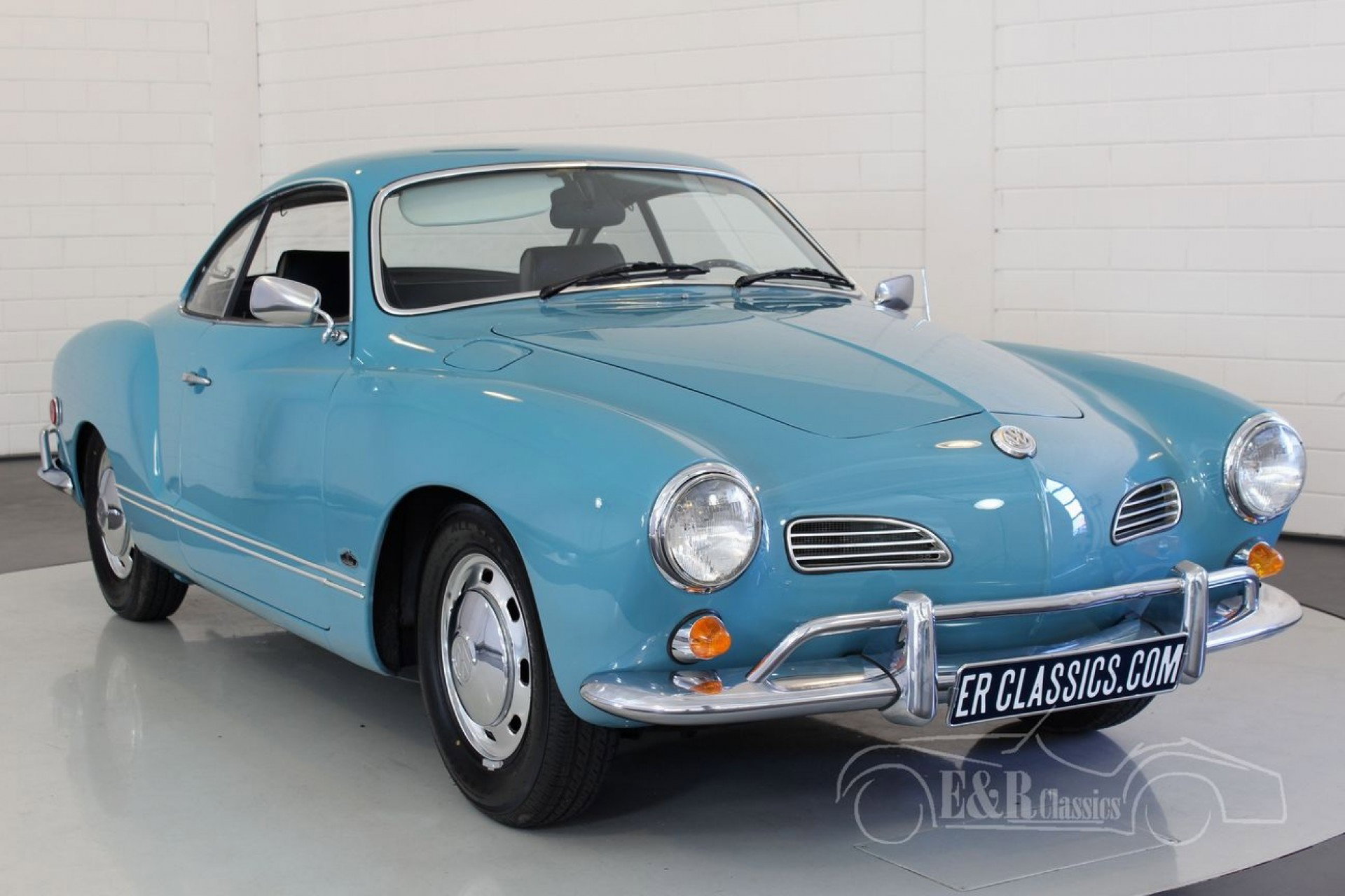 ERclassicsで販売中のVW Karmann Ghiaクーペ1968
