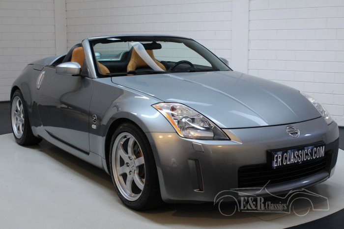 Nissan 350Z Cabriolet 2005 ERclassicsで販売される新しいソフトトップ