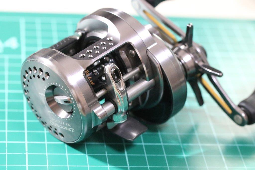 オーバーホール依頼 17カルカッタコンクエストBFS HG左 | リール