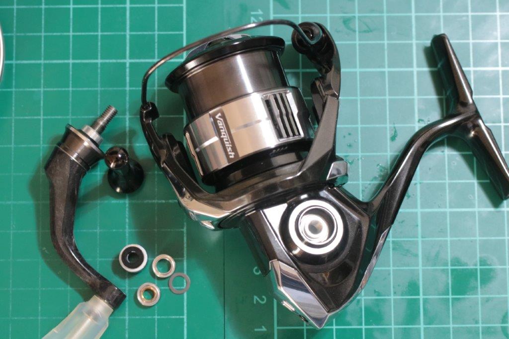 オーバーホール依頼 23ヴァンキッシュ C2000S 軽巻きチューン | リール