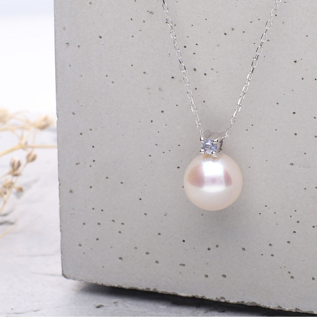 12月 誕生石 タンザナイト× 無調色 アコヤ真珠（8mm ラウンド系