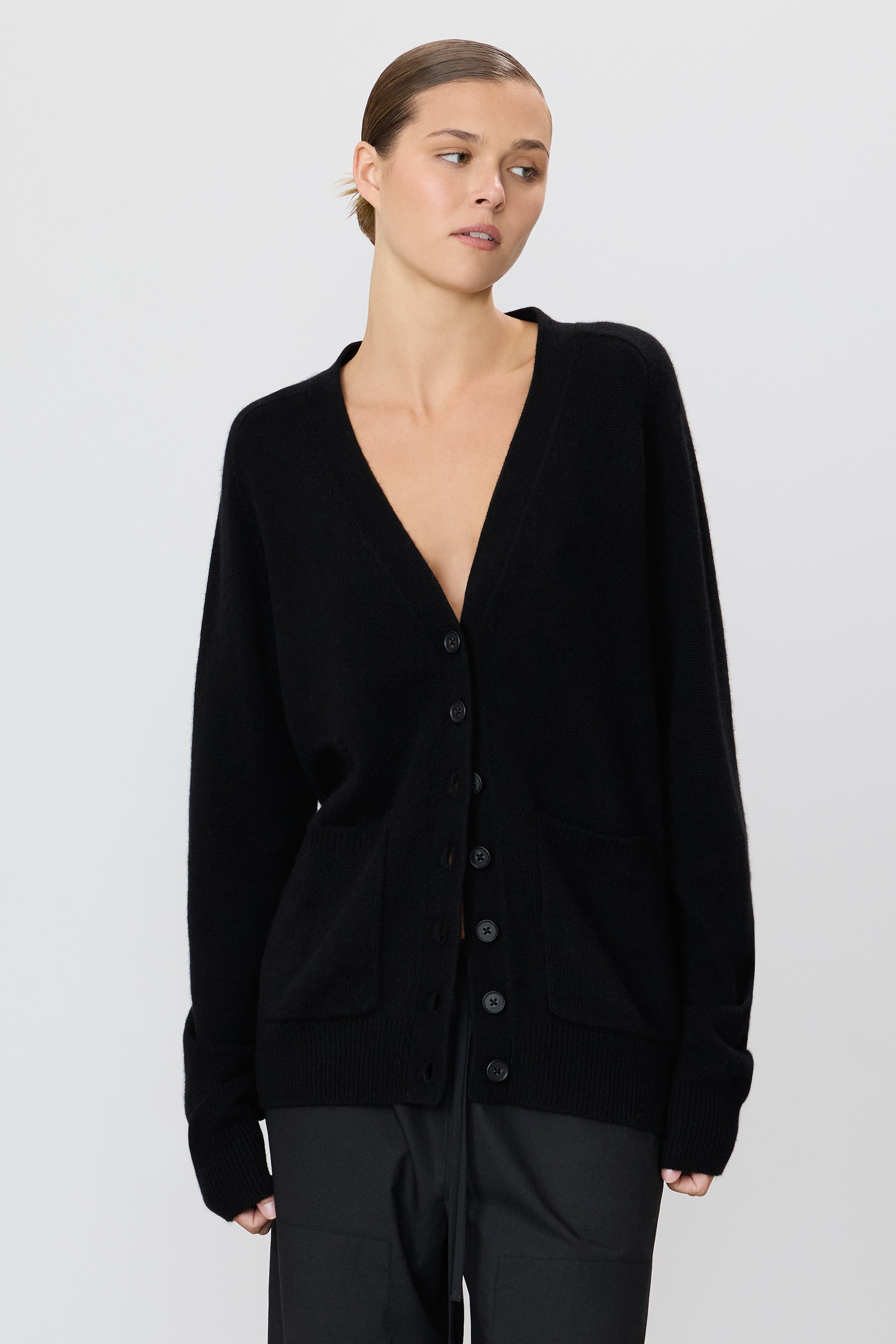Theodore Cardigan | Heavyweight Cashmere | Black