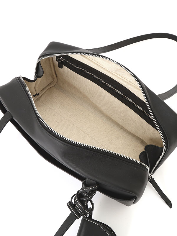 オープンポケットレザーボストン(F BLACK): グッズ │ ETRE TOKYO