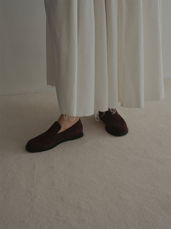 スウェードフラットローファー(36 BEIGE): シューズ │ ETRE TOKYO
