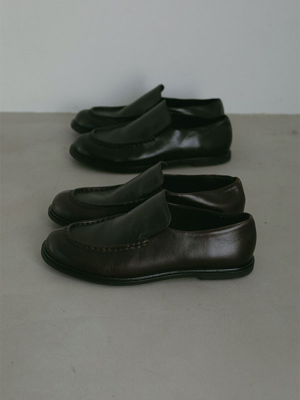 オイルドレザーフラットローファー(36 BLACK): シューズ │ ETRE TOKYO