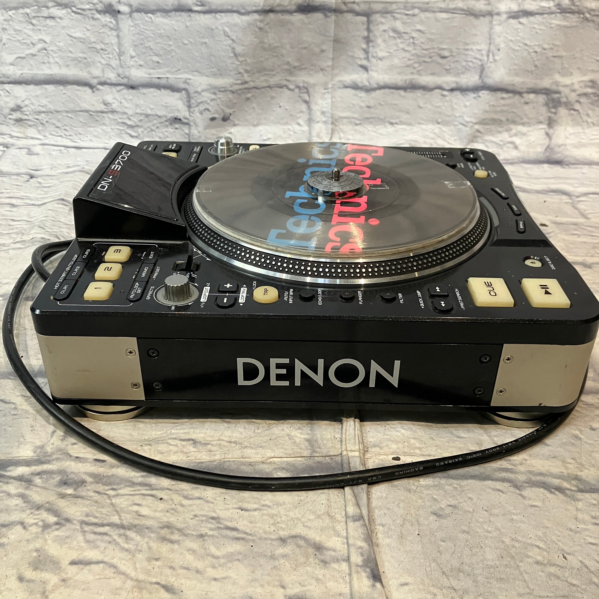 Denon DN-S3700 CDJ / DJ Turntable - Evolution Music
