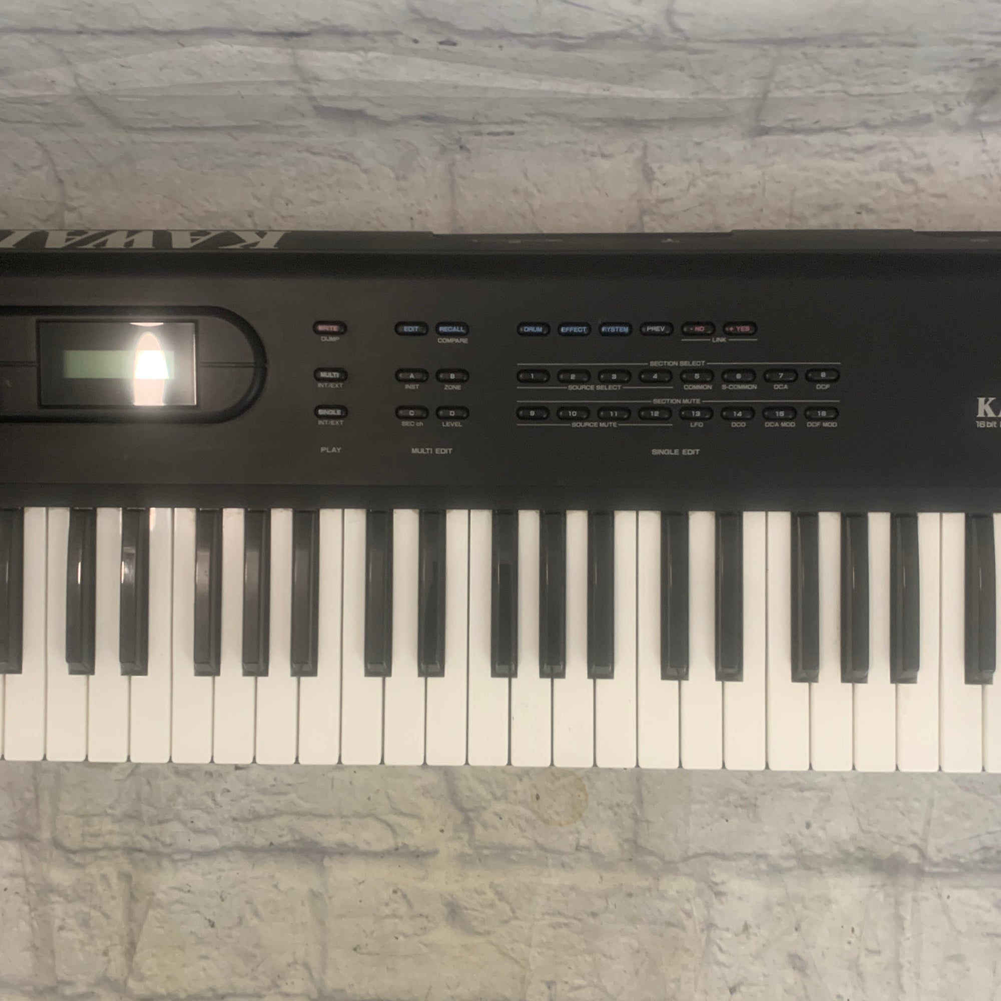 Kawai K4 16 bit Digital Synthesizer - Evolution Music