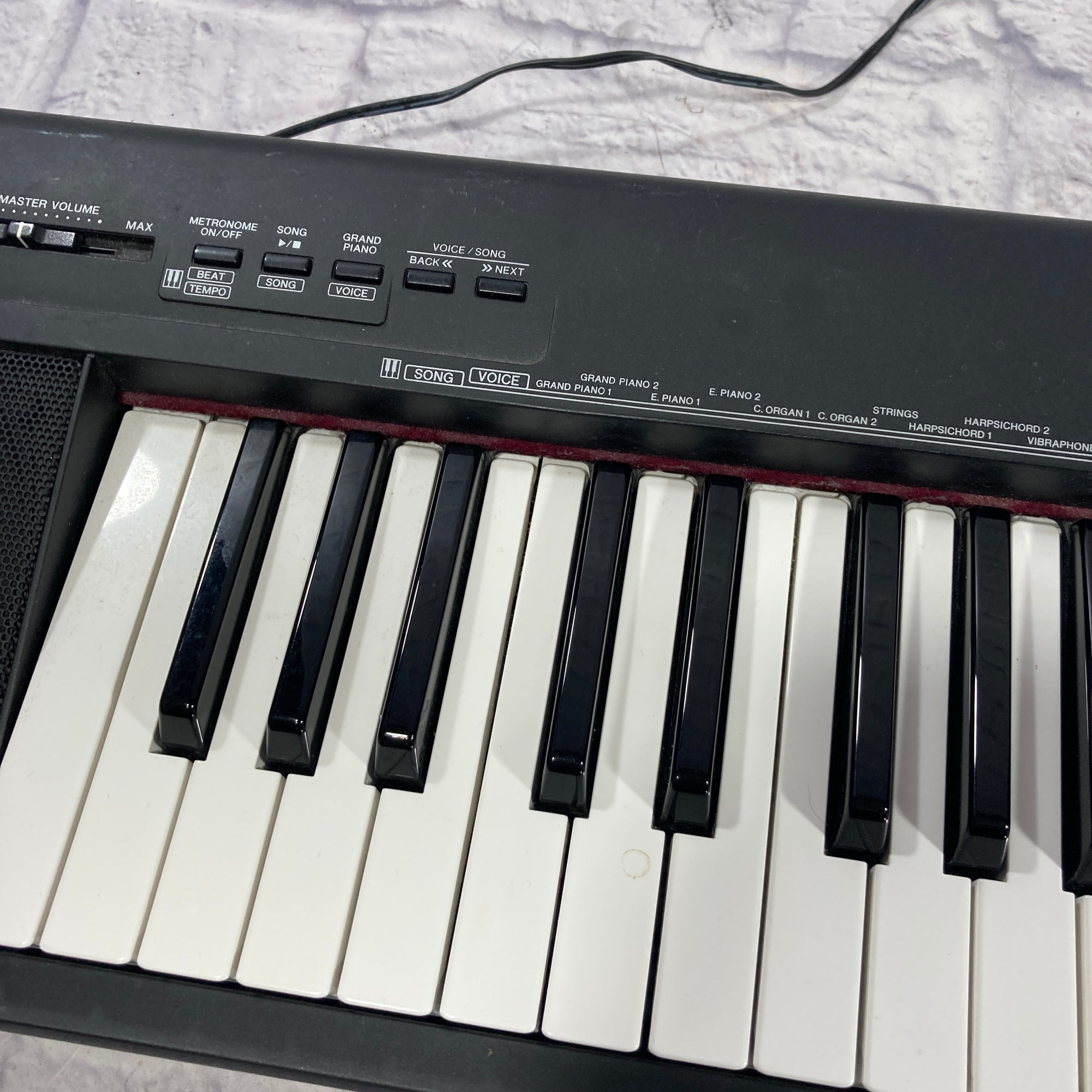 Yamaha Portable Grand NP-30 Keyboard - Evolution Music