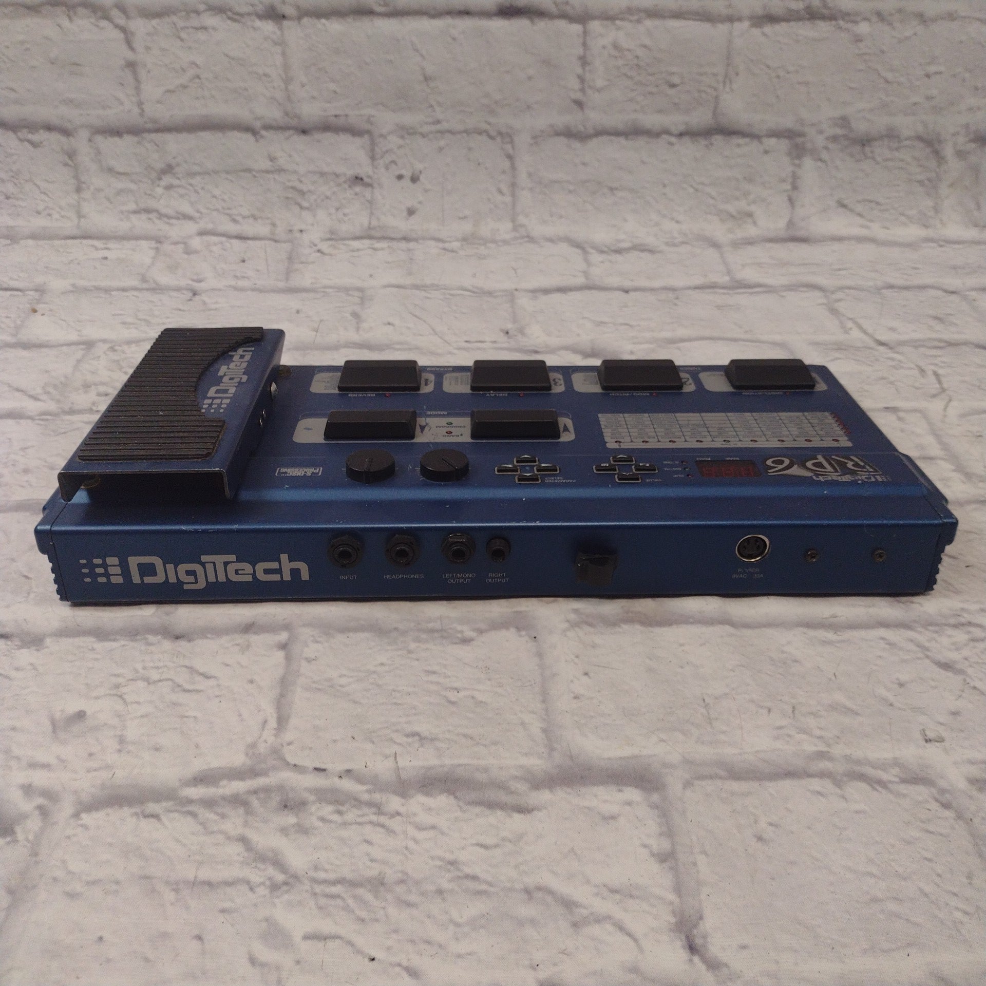 Digitech RP6 Multieffects Pedal - Evolution Music