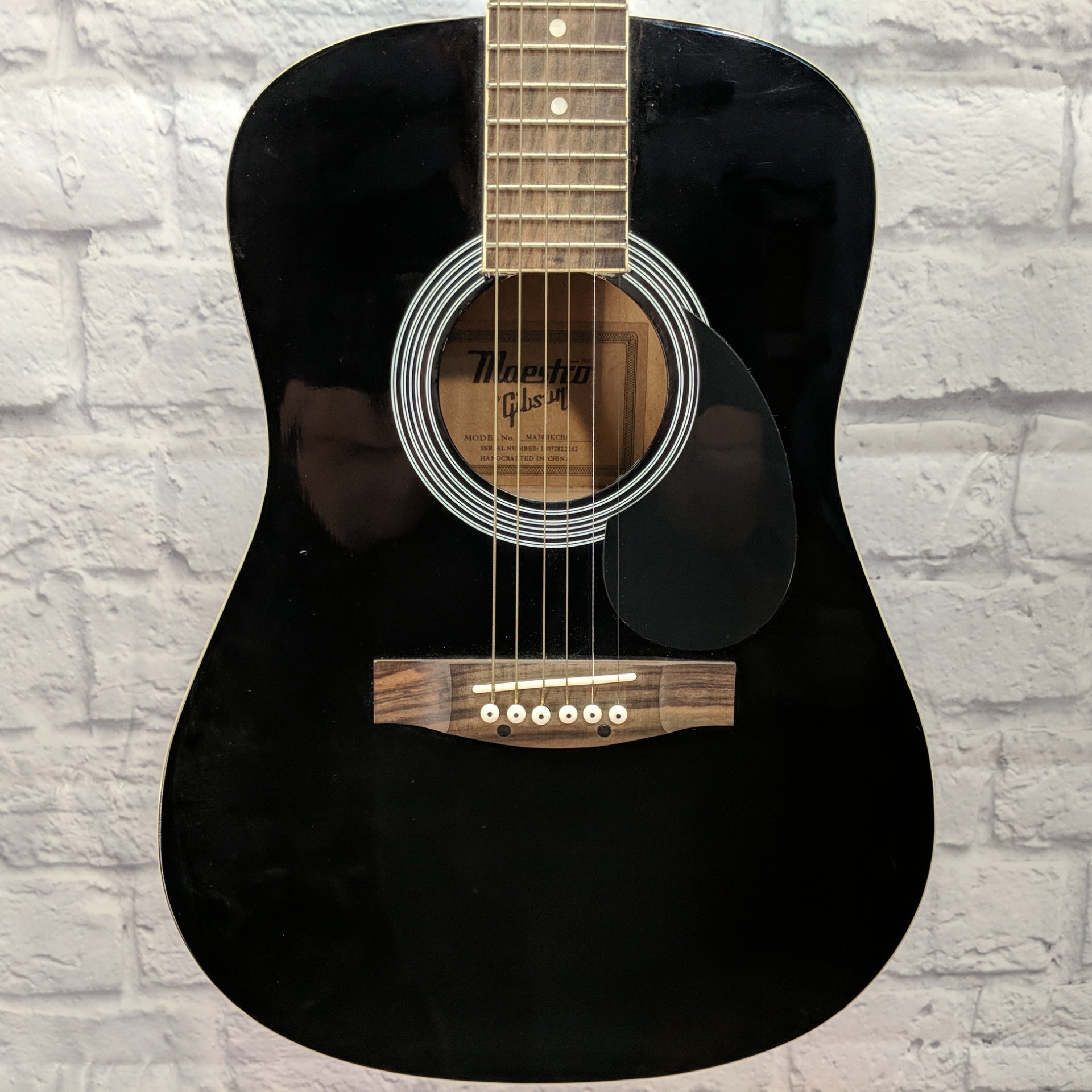 Maestro by Gibson Black Parlor Acoustic Guitar MA38BKCH6 with Bag