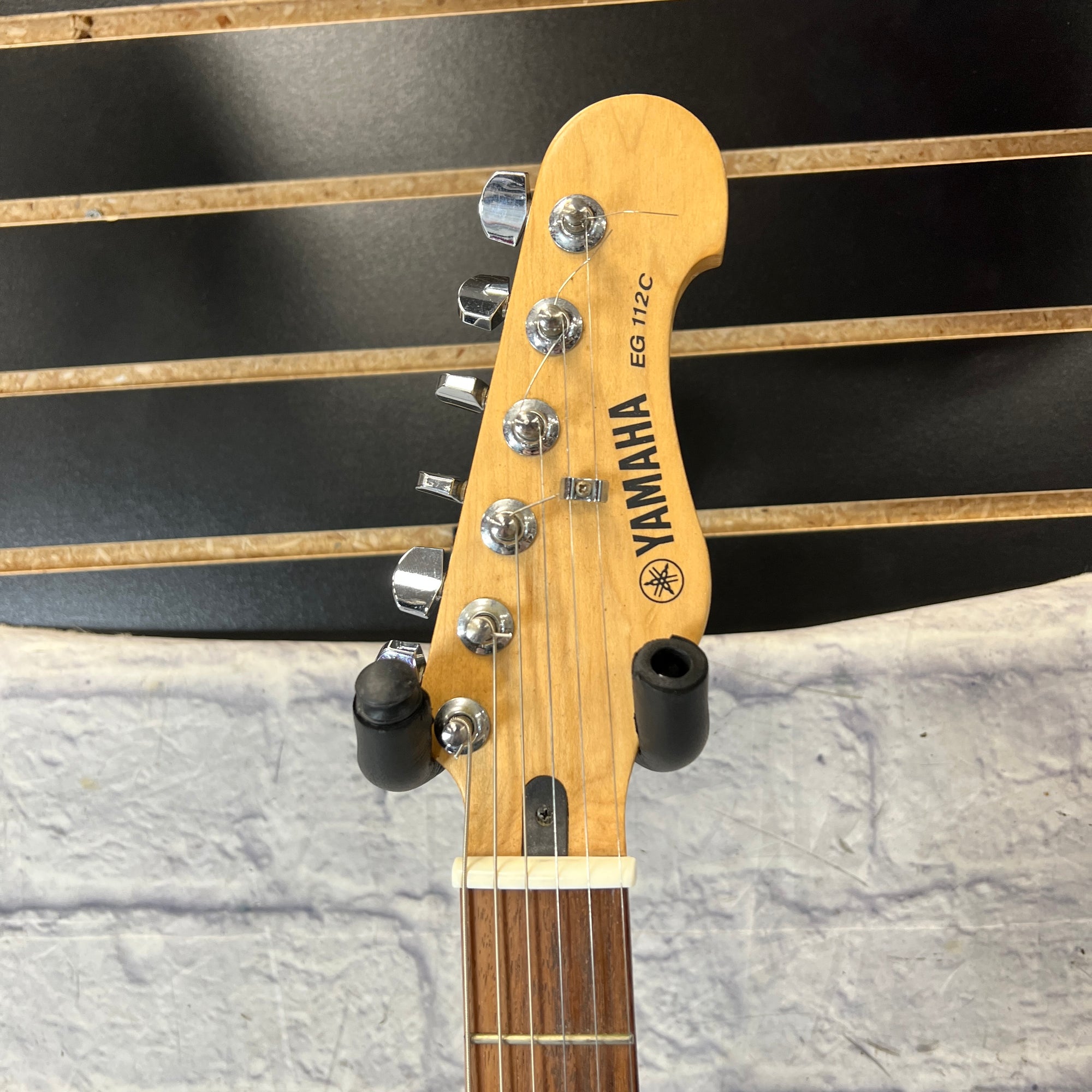 Yamaha EG112C Strat Style Electric Guitar - Evolution Music