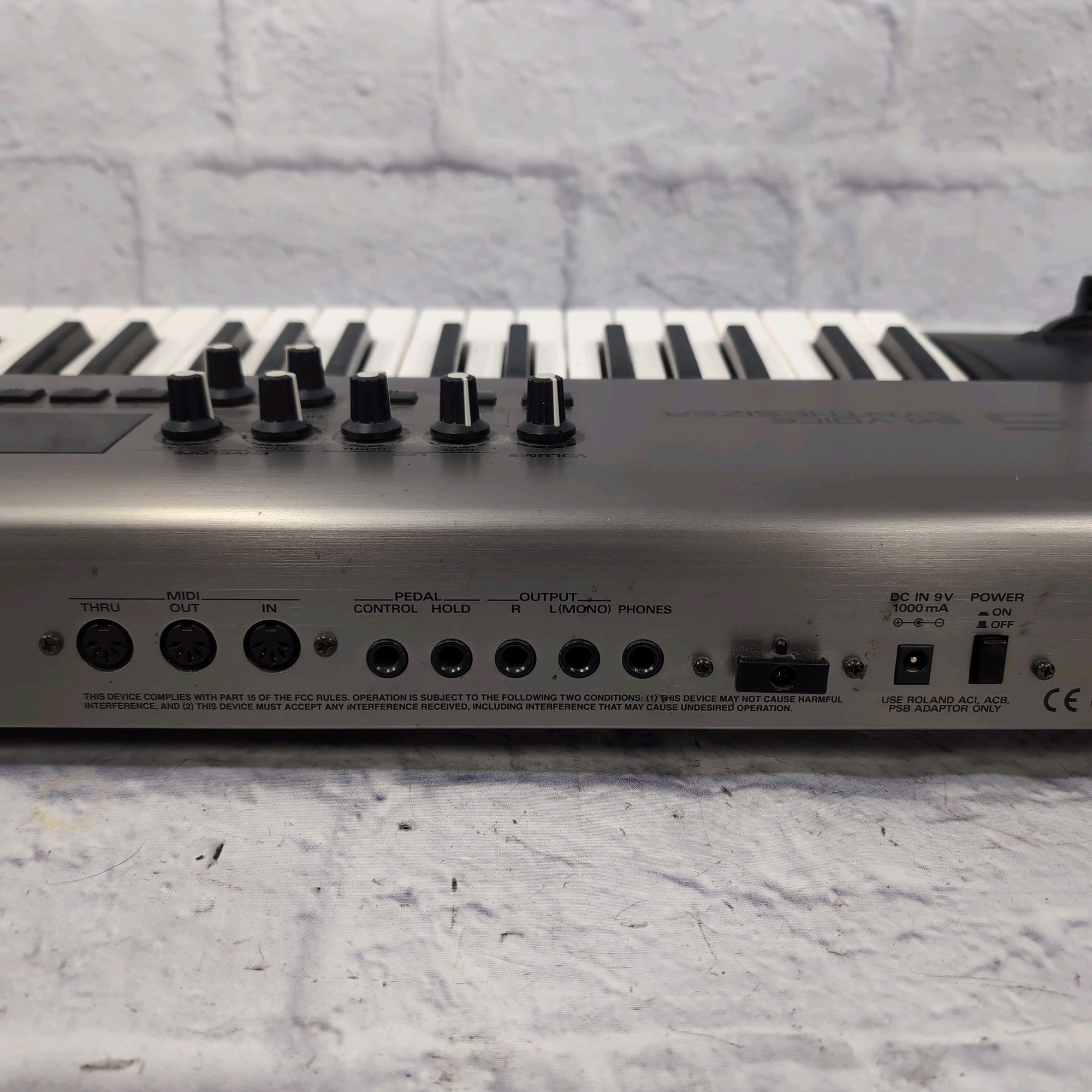 Roland RS-5 61-Key 64-Voice Synthesizer - Evolution Music