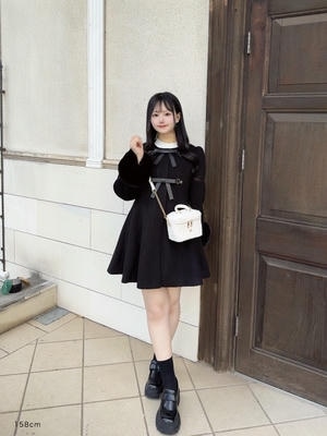 リボンフレアノーカラーコート｜evelyn（エブリン）公式通販サイト