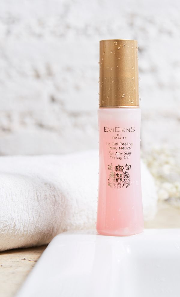 ル ジェル ピーリング ポーヌーヴ | EviDenS de Beauté