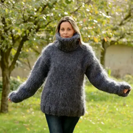 Hand Knit Mohair Sweater Dark Gray Fuzzy Turtleneck 10 strands