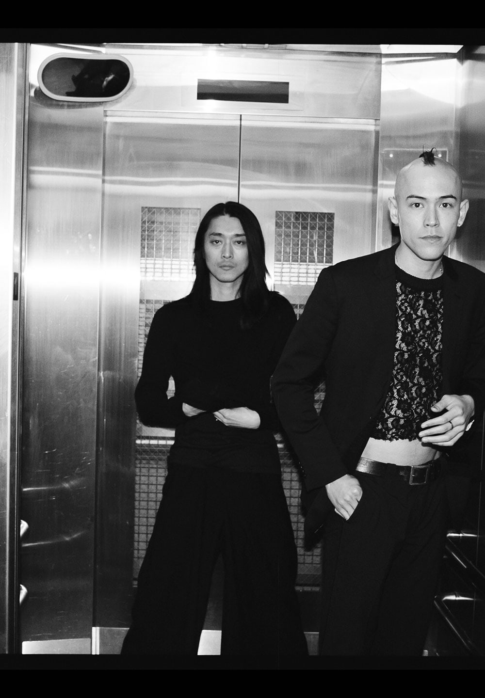 TOKYO BLUE EYES by TETRO.VISITORS : 002 jan and naomi | EYESCREAM