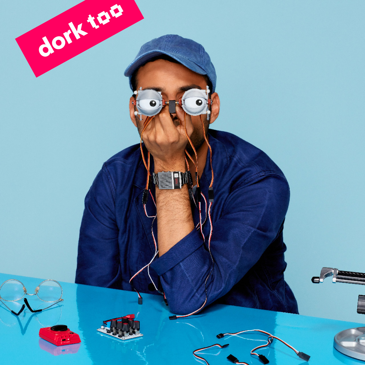 NIXONの喋る腕時計が17年振りに復刻！ | EYESCREAM