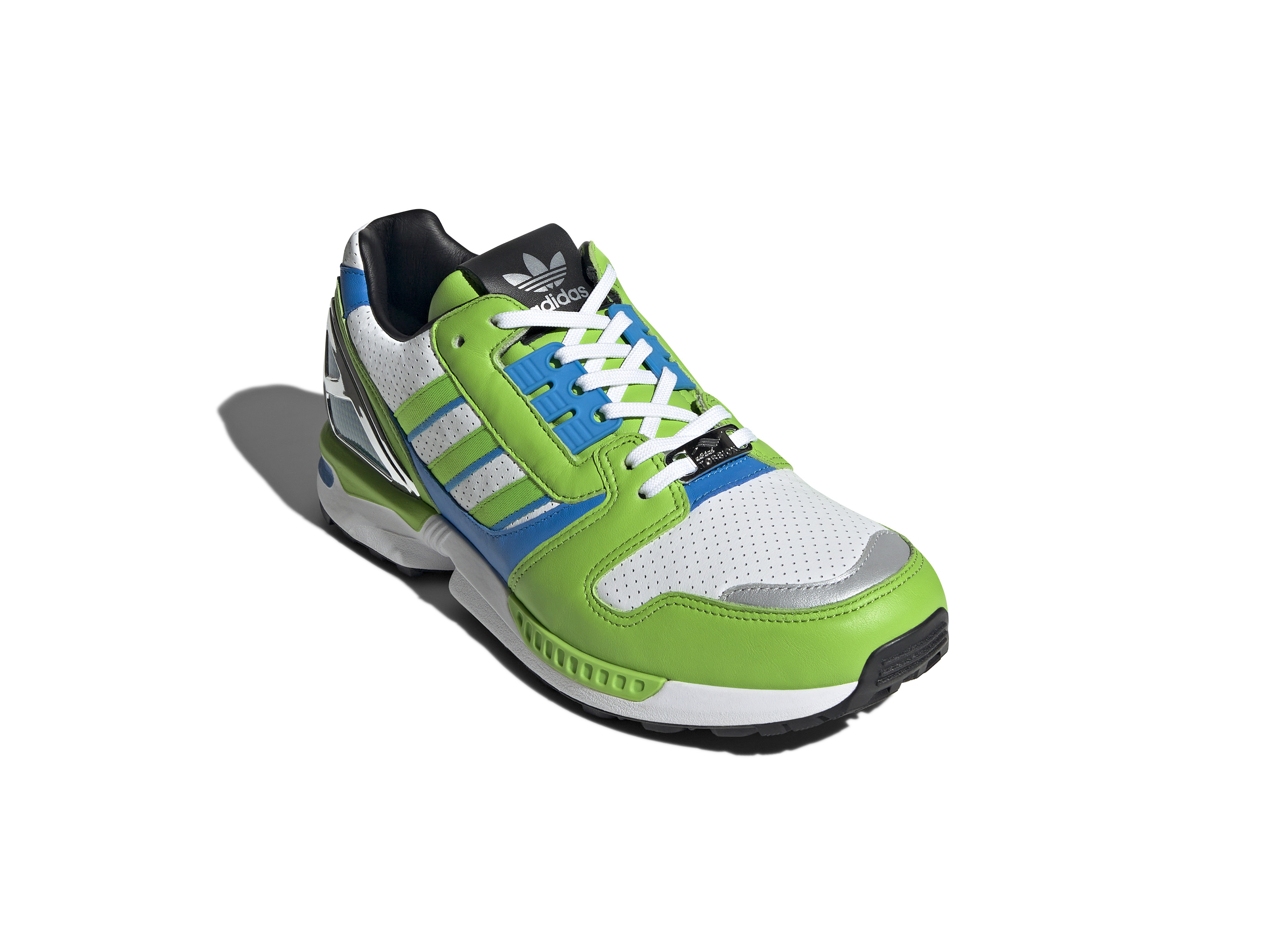 adidas OriginalsとモーターサイクルカンパニーKawasakiが初コラボ