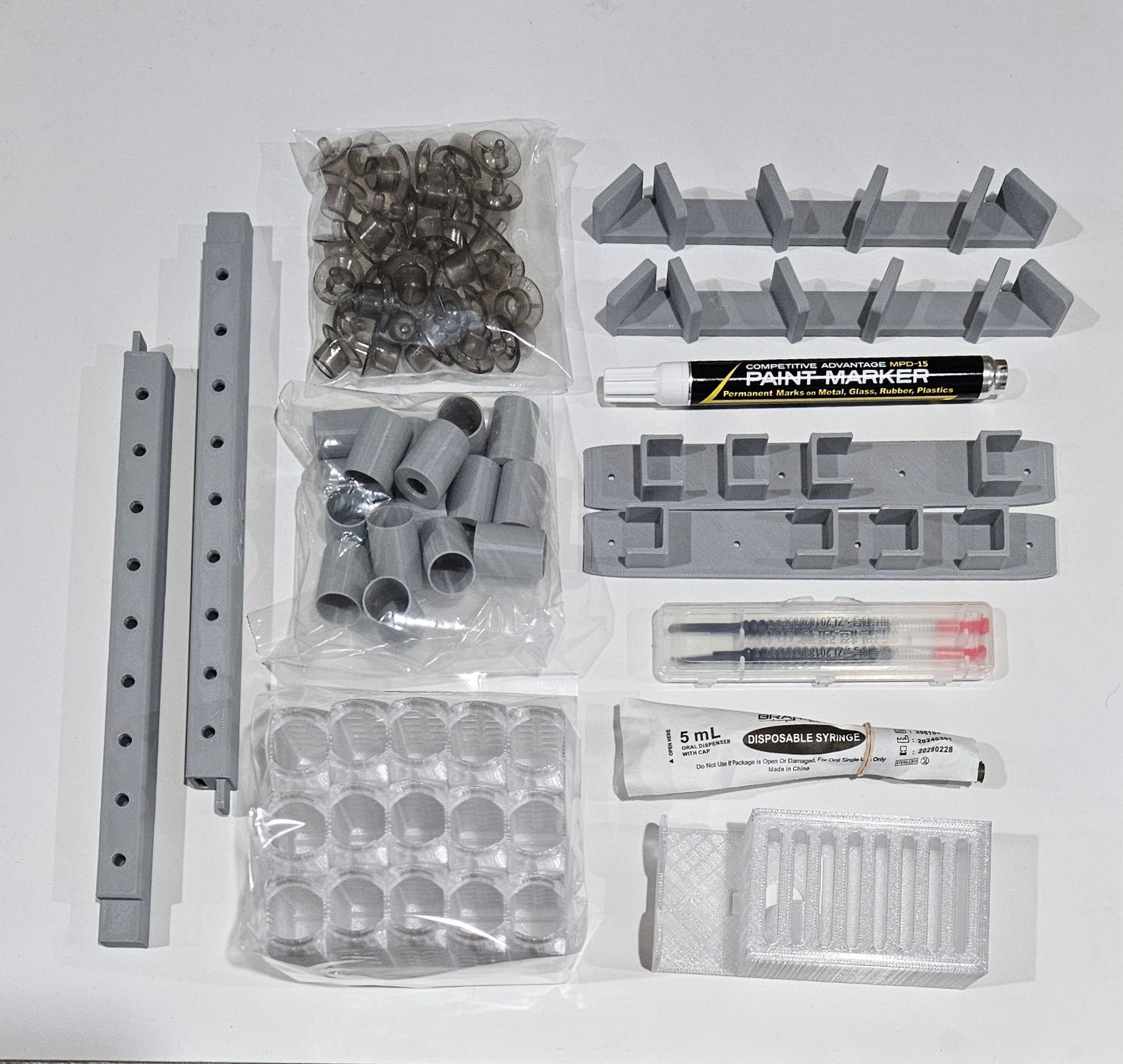 EZPZ Queen Rearing Mini Kit – EZPZ Beekeeping Equipment