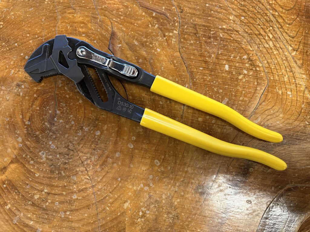 ボルトも丸物もこれ1本。KLEIN独自2WAYレンチ - ☆工具屋てっちゃんの