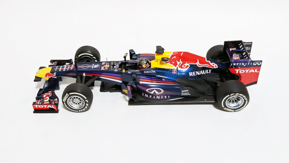 1/18 レッドブル RB9 S.ベッテル インドGP | F1ミニカーあれこれ